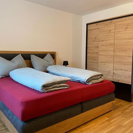 Haus Hofer Apartment มีเดอร์ส ภายนอก รูปภาพ