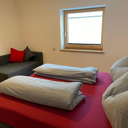 Haus Hofer Apartment มีเดอร์ส ภายนอก รูปภาพ